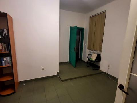 комерційна за адресою Зелена вул., 46