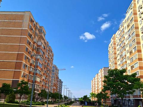 квартира за адресою Захисників України вул. (1-го Травня), 42-Б