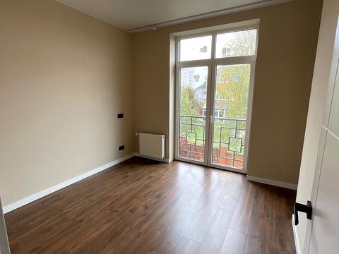 будинок за адресою Амосова вул.