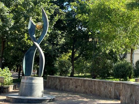 квартира за адресою Академіка Янгеля вул., 4