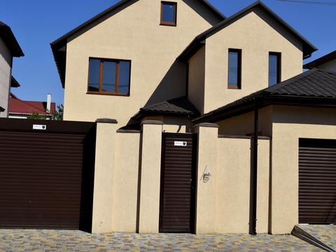 будинок за адресою Центральная, 1