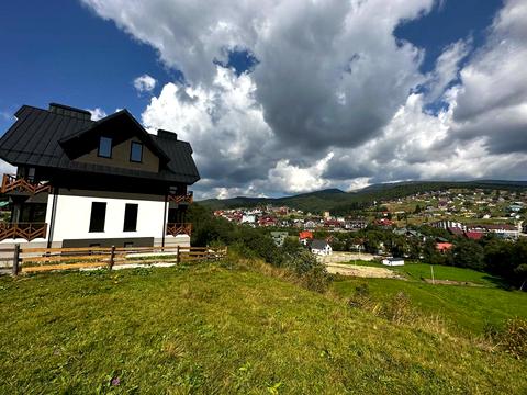 комерційна за адресою прелуки, 1
