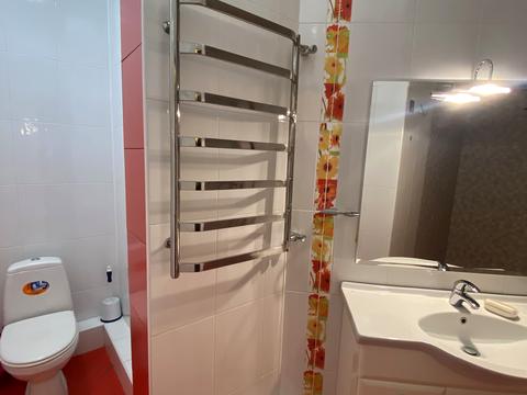 квартира по адресу Миколы Бажана просп., 10