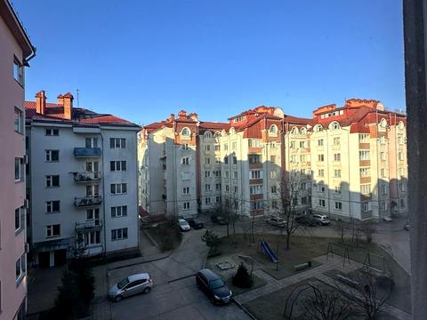 квартира за адресою Івана Миколайчука вул., 20Б