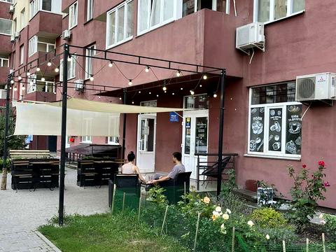 комерційна за адресою Ясинуватський пров., 11
