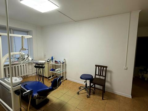 комерційна за адресою Петра Панча вул., 13