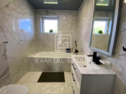 будинок за адресою Центральна вул.