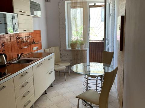 квартира за адресою Ярослава Пастернака вул., 6