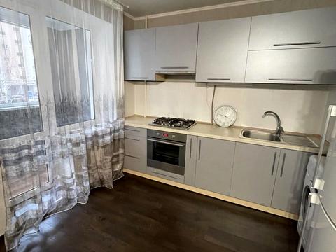 квартира за адресою Євгена Чикаленка вул., 59к
