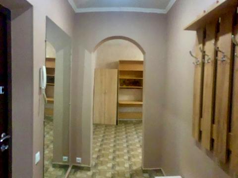 квартира за адресою Високовольтна вул., 28
