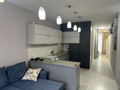 квартира за адресою Салютна вул., 2к6
