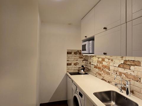 квартира за адресою Братська вул., 10