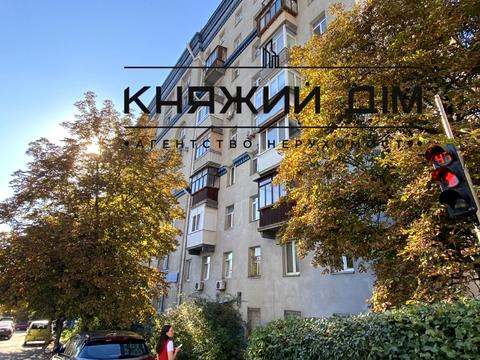 квартира за адресою Євгена Коновальця вул. (Щорса), 7-9