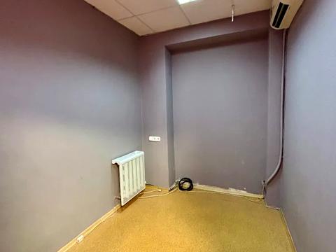 комерційна за адресою Ніла Армстронга вул. (Казакова), 4-А