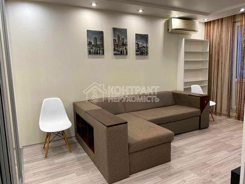 квартира за адресою Яни Червоної вул., 7
