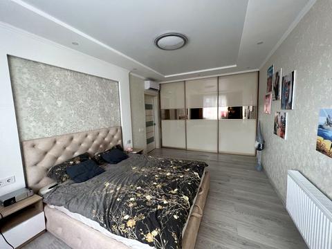 квартира за адресою Драгоманова вул., 6