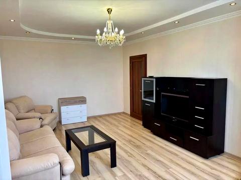 квартира за адресою Героїв Оборони вул., 10-А