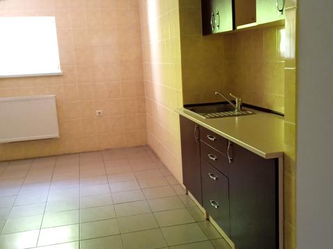 комерційна за адресою Родини Крушельницьких вул., 5