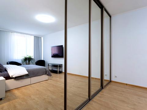 квартира за адресою Анни Ахматової вул., 30