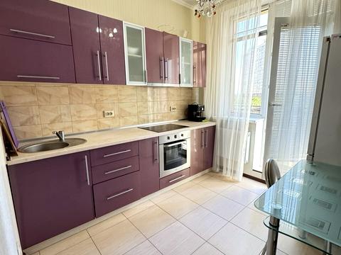 квартира за адресою Перлинна вул., 3