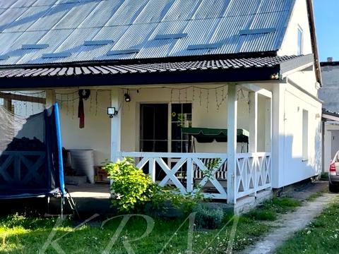 будинок за адресою смт. Брюховичі, Ряснянська вул.