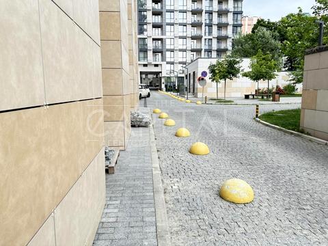 комерційна за адресою Бульварно-Кудрявська вул. (Воровського), 17