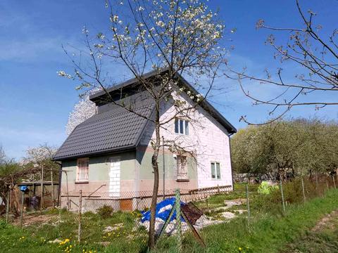 будинок за адресою Дачна