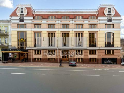 комерційна за адресою Боричів Тік вул., 38В