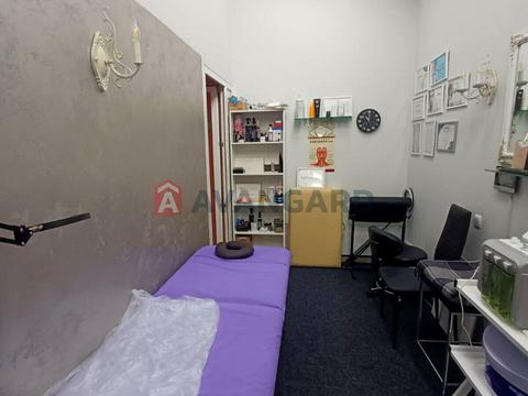 комерційна за адресою Січеславська вул., 6