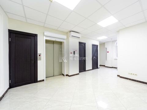 комерційна за адресою Спаська вул., 5