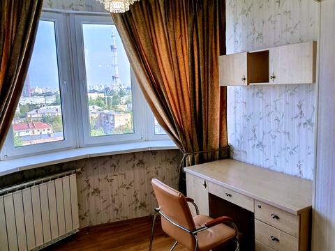 квартира за адресою Вавилових вул., 15-А