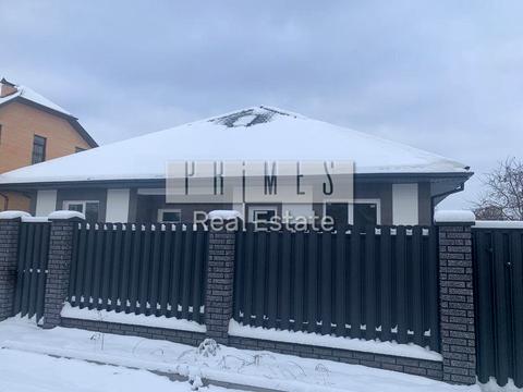 будинок за адресою Київ, Лютнева вул.