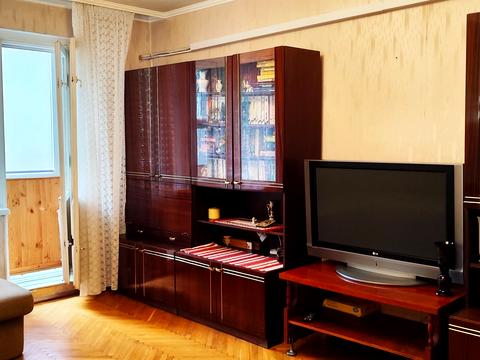 квартира по адресу Червоной Калины просп. (Владимира Маяковского), 12