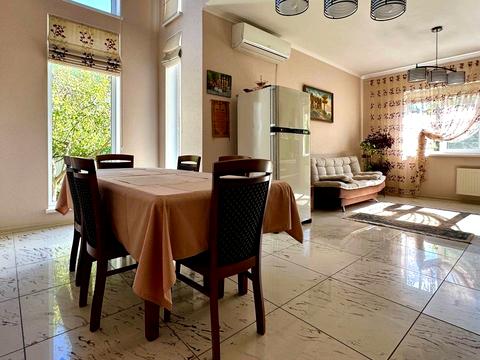 будинок за адресою Шкільна вул.