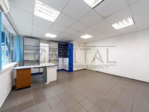 комерційна за адресою Тараса Шевченка бульв., 38