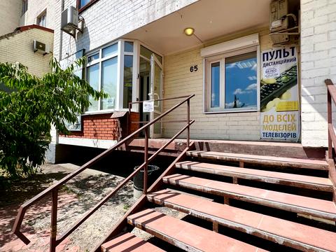 коммерческая по адресу Драгоманова ул., 44-А