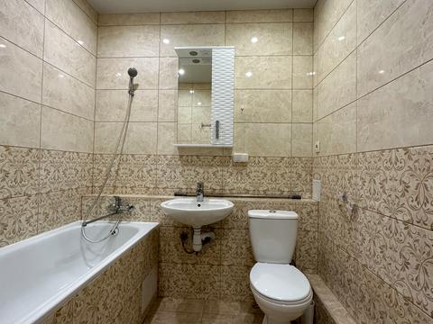 квартира за адресою Бориса Гмирі вул., 16