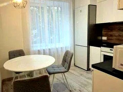 квартира за адресою Батумська вул., 5