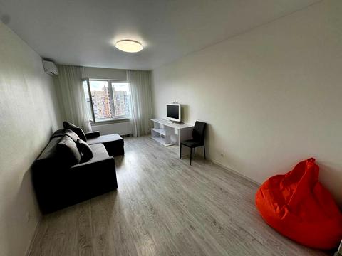 квартира за адресою Михайла Максимовича вул. (Онуфрія Трутенка), 7-Б