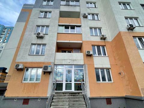 квартира за адресою Сергія Данченка вул., 28-Б