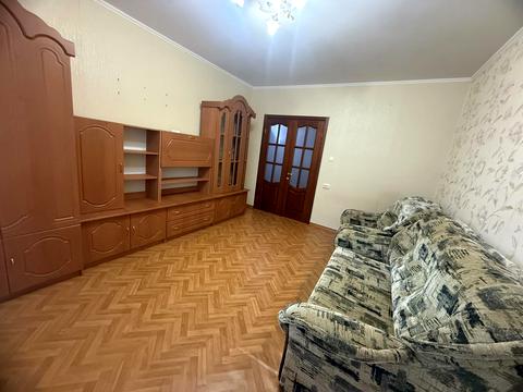 квартира за адресою Чорноморськ (Іллічівськ), Лазурна вул. (Гайдара), 1