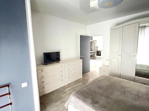 квартира по адресу Небесной Сотни просп. (Маршала Жукова), 111