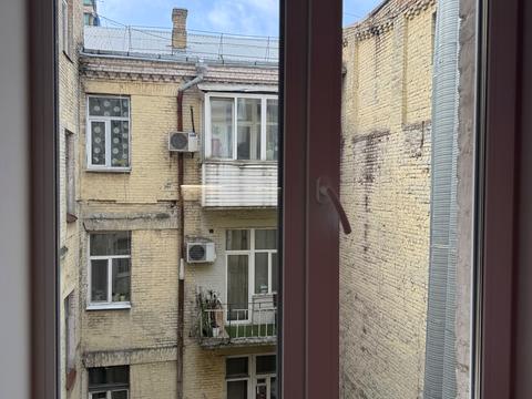 квартира за адресою Басейна вул., 3