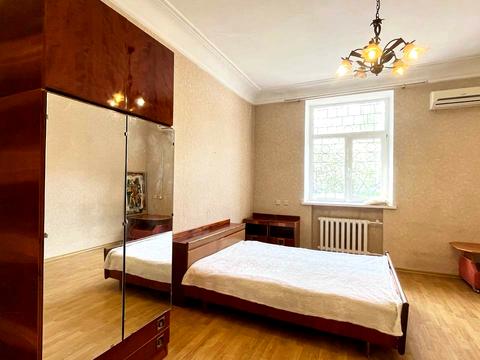 квартира по адресу Катерини Білокур ул., 4