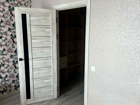 квартира за адресою Домбровського вул., 3