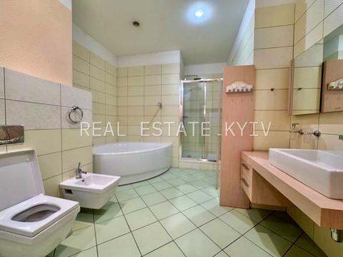 квартира за адресою Круглоуніверситетська вул., 3-5