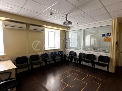 комерційна за адресою Тараса Шевченка бульв., 2