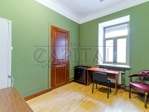 комерційна за адресою Липська вул., 10