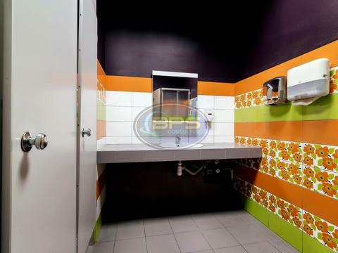 коммерческая по адресу Иоганна Гена ул. (Боженка), 17