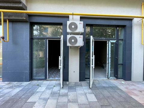 комерційна за адресою Миколи Сингаївського вул. (Ново-Оскольська), 2-Б/3
